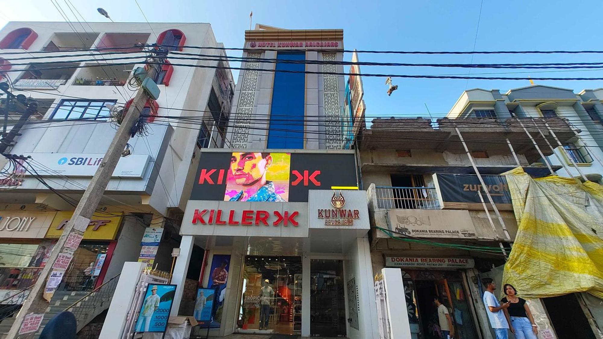 Super Townhouse Kankarbagh Formerly Kunwar Alcajars Patna  Exterior photo